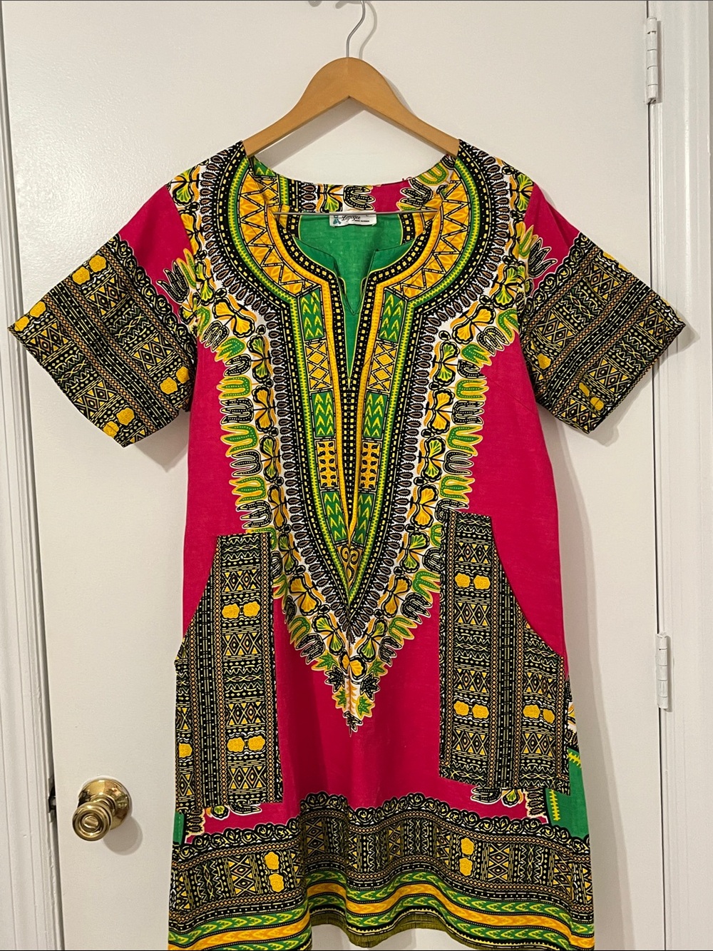Vibrant Pink Dashiki-Style Short Sleeve Dress